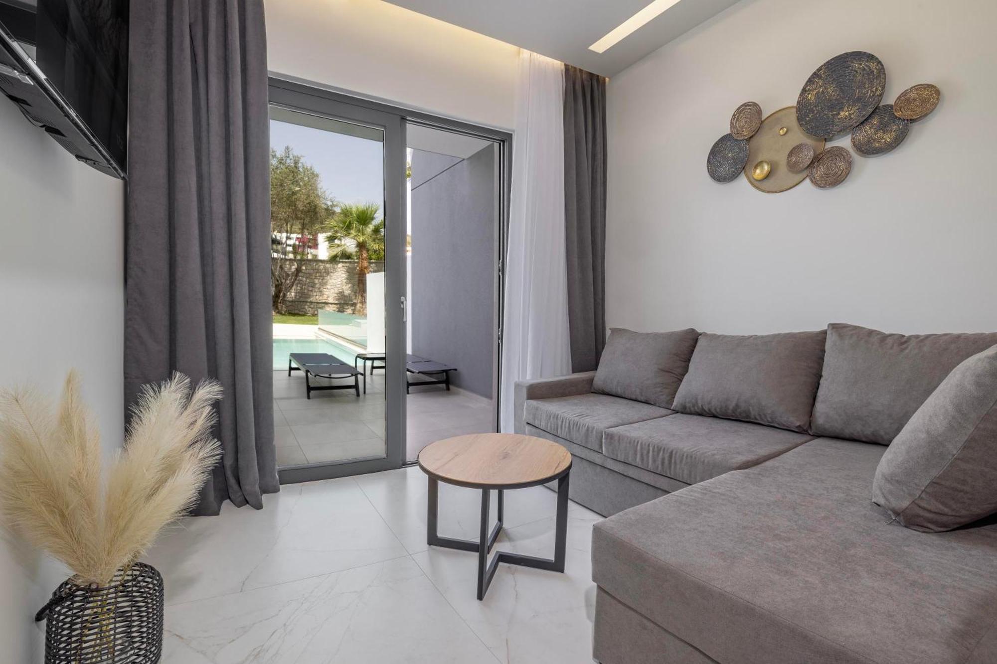 Tota Holiday home